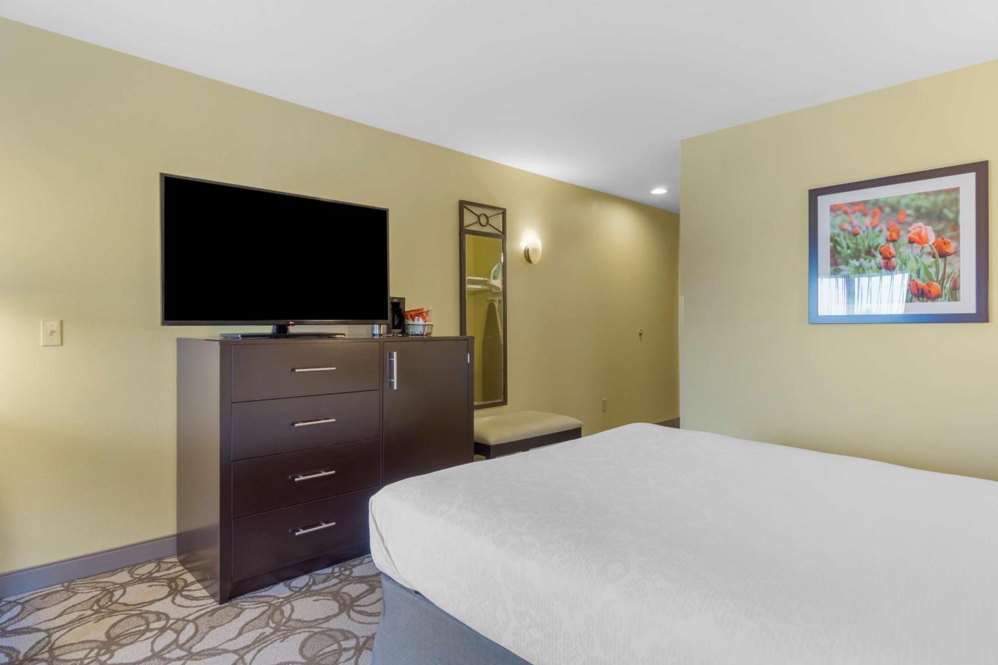 Best Western Plus Plaza By The Green Kent Dış mekan fotoğraf